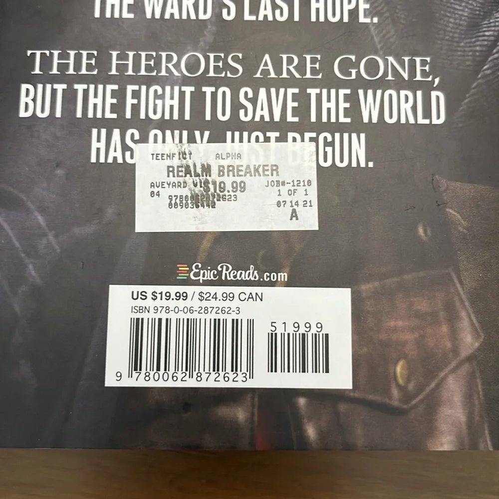 Realm Breaker by Victoria Aveyard‎ Hard Cover Book